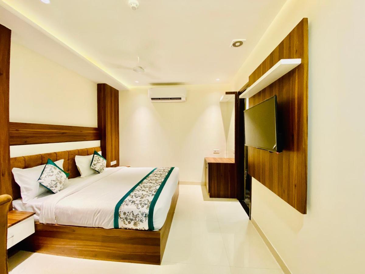 Hotel White House By An Hotels - Walking Distance From Golden Temple Amritsar Eksteriør billede