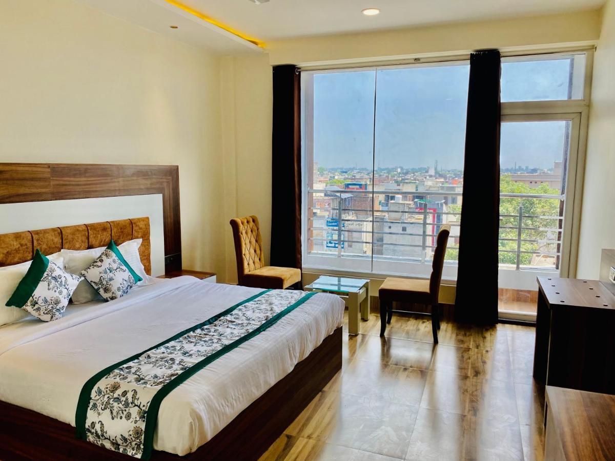 Hotel White House By An Hotels - Walking Distance From Golden Temple Amritsar Eksteriør billede