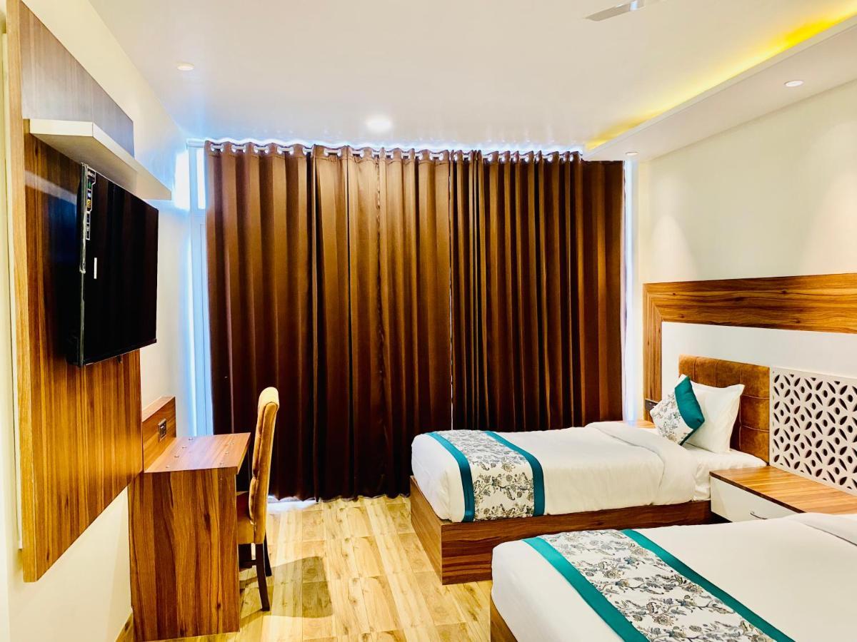 Hotel White House By An Hotels - Walking Distance From Golden Temple Amritsar Eksteriør billede