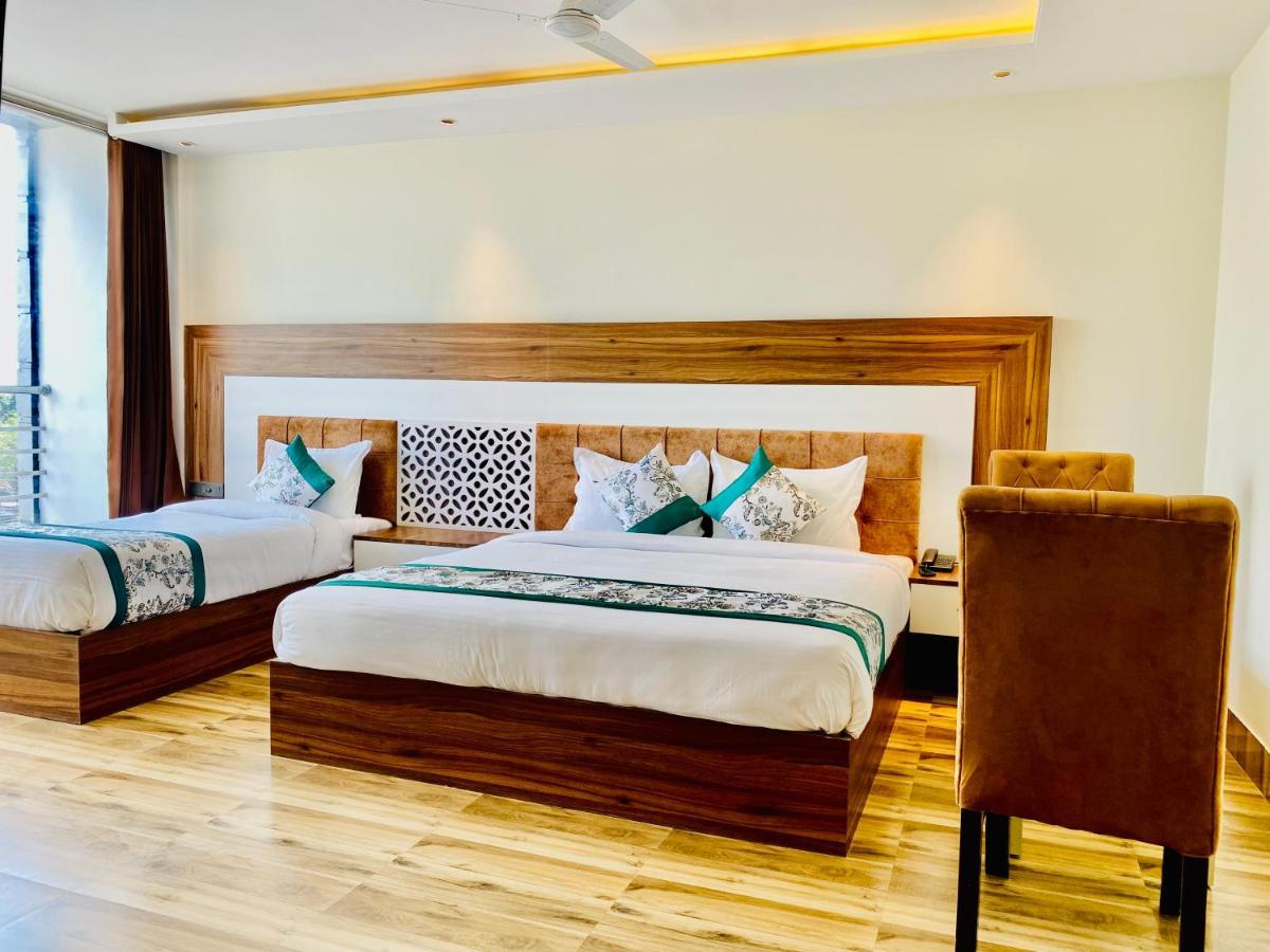 Hotel White House By An Hotels - Walking Distance From Golden Temple Amritsar Eksteriør billede