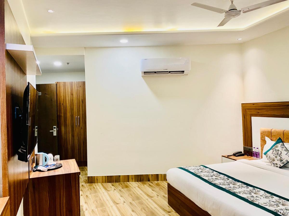 Hotel White House By An Hotels - Walking Distance From Golden Temple Amritsar Eksteriør billede