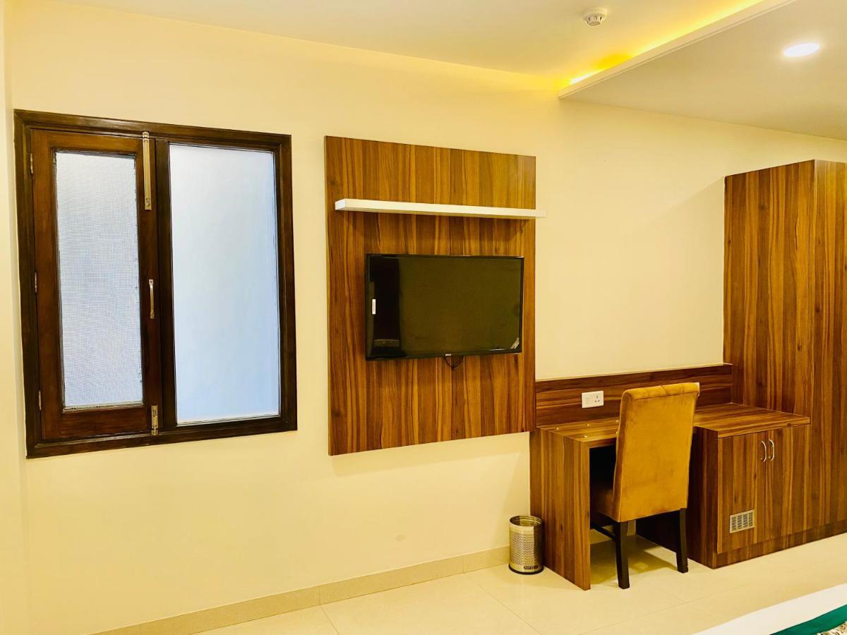Hotel White House By An Hotels - Walking Distance From Golden Temple Amritsar Eksteriør billede